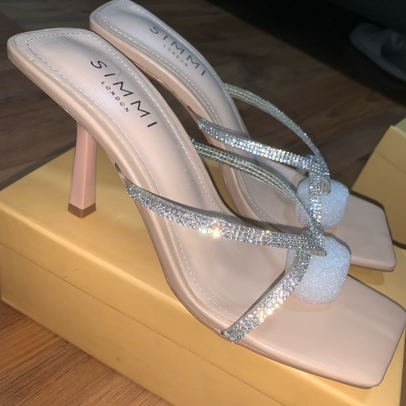 MID HEELS MULES - Picture 2 of 2